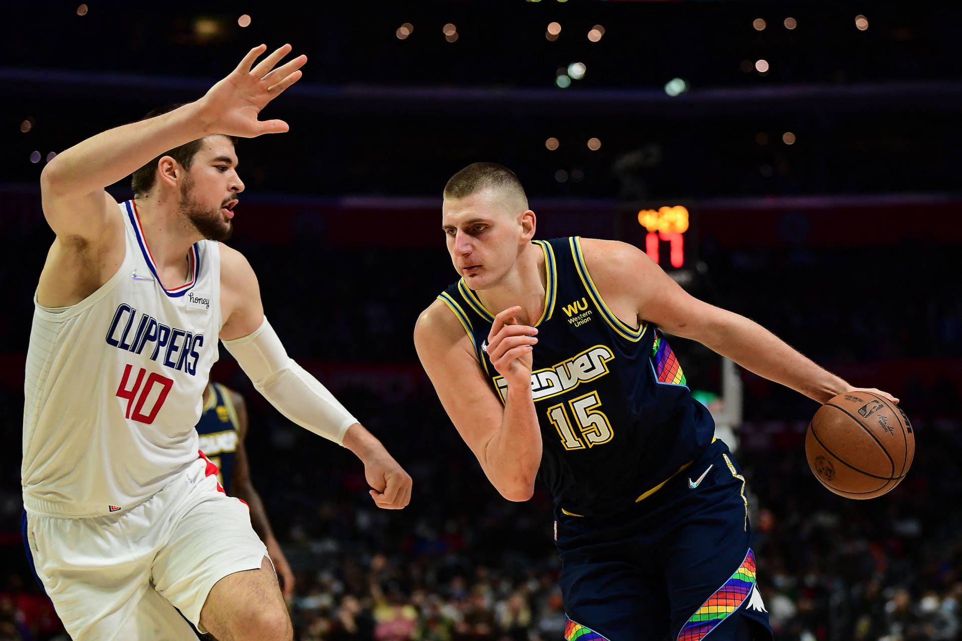 zubac-jokic-reuters.jpg