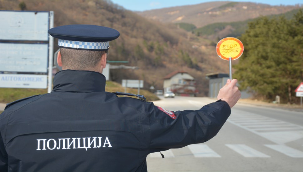 mup-rs-fotomup-policija-zaustavljanje-stop.jpg