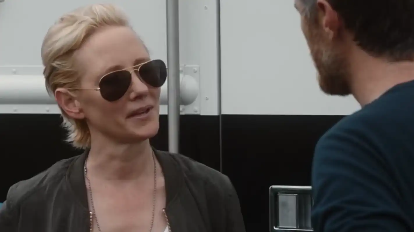 Anne Heche, Printscreen Youtube-1663577259510.webp