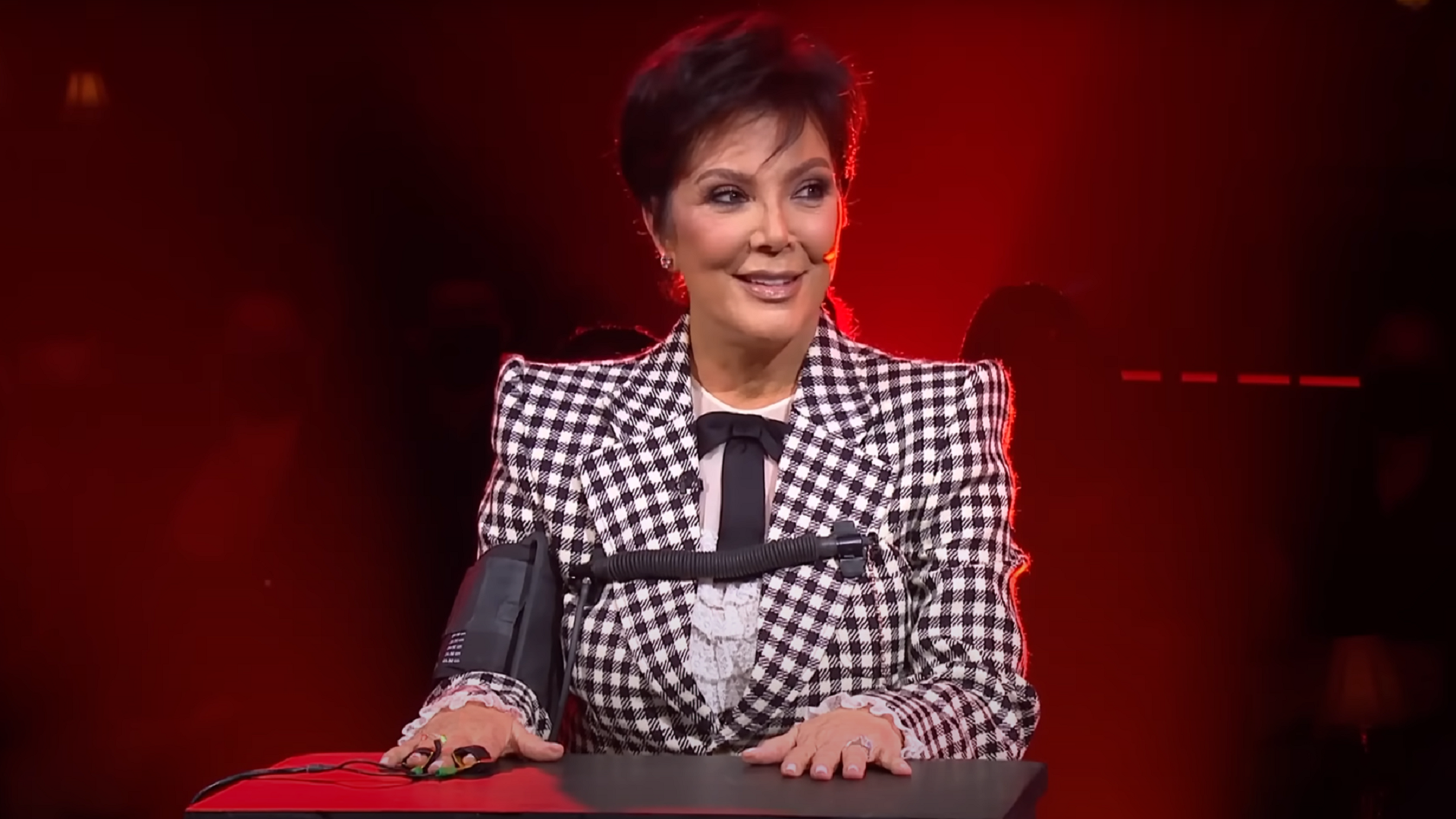 Kris Jenner, Printscreen Youtube.png