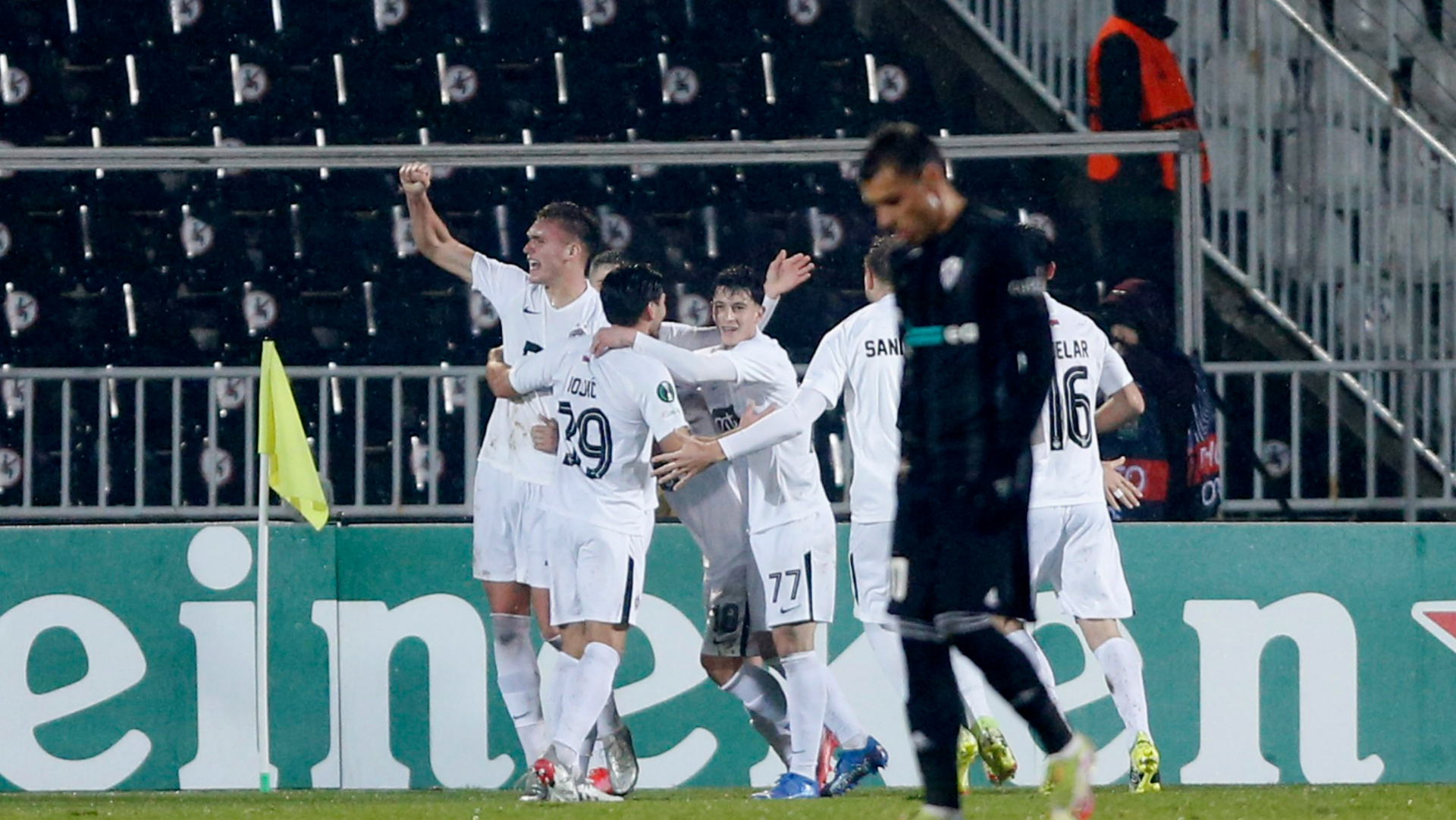 Partizan - Anortosis, foto Reuters Novak Djurović.jpg