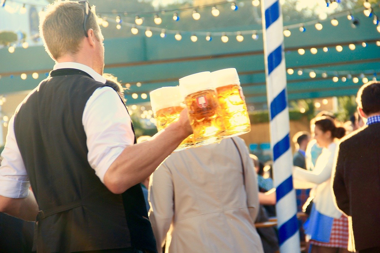 oktoberfest-968232_1280.jpg