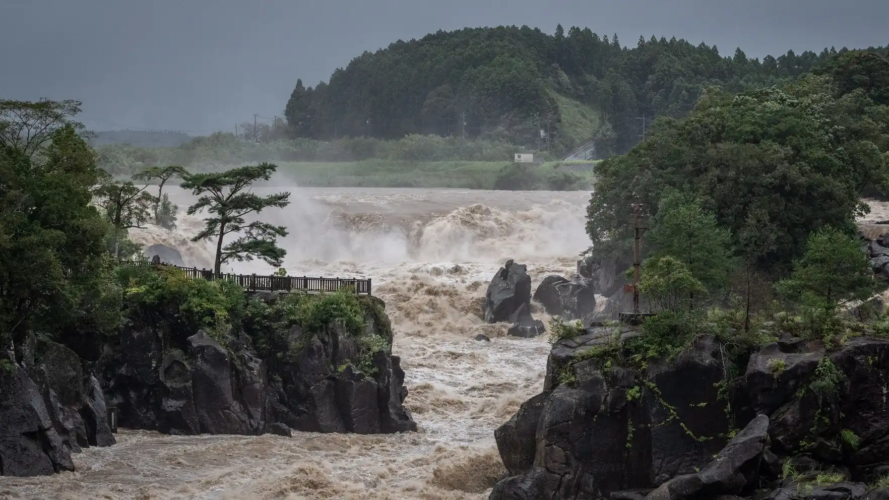 Oluja Nanmadol, Japan