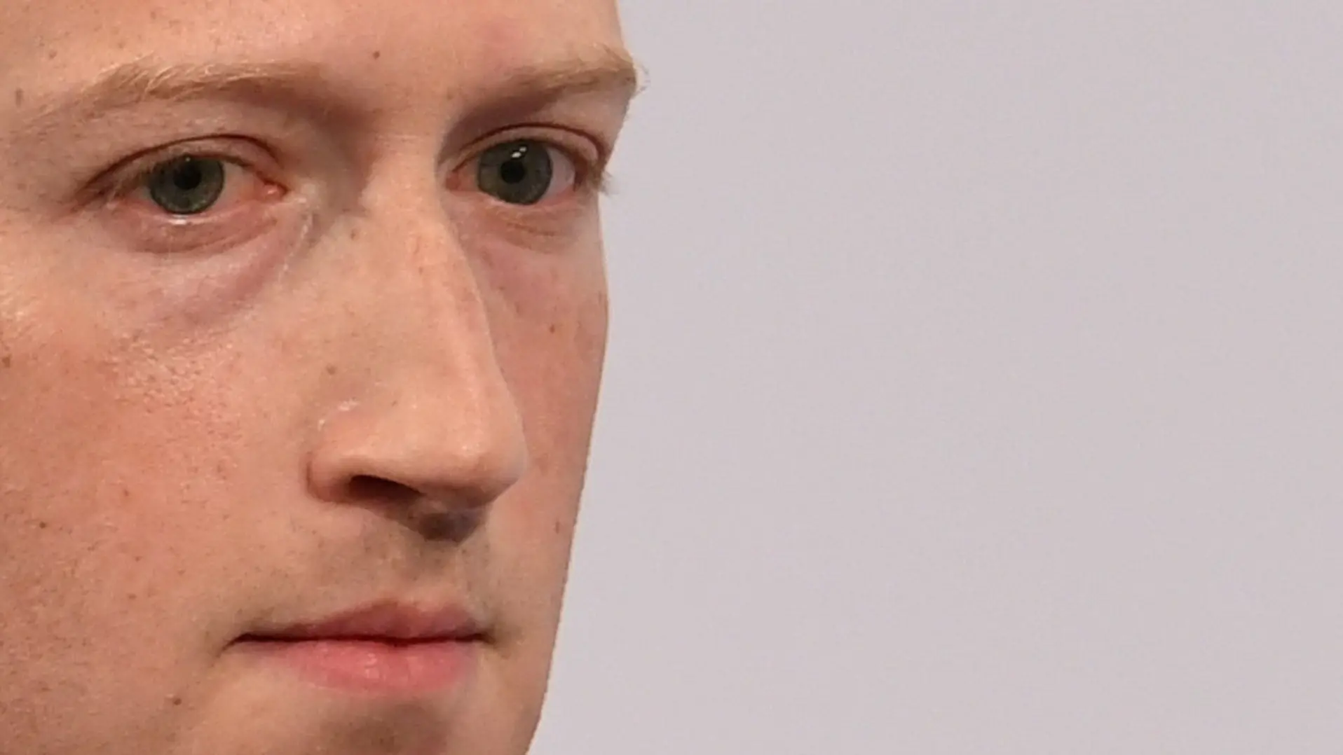 mark_zuckerberg - reuters-1667994804921.webp