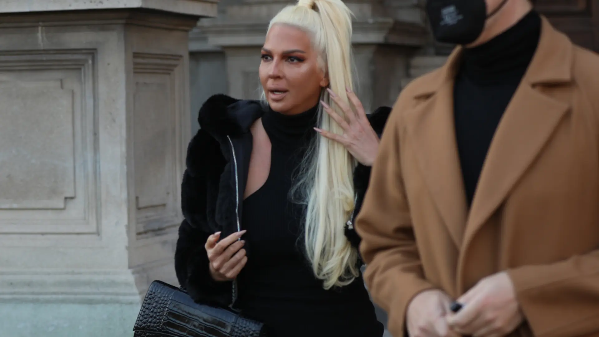 Jelena Karleuša (5)-63a1c99e505d4.webp