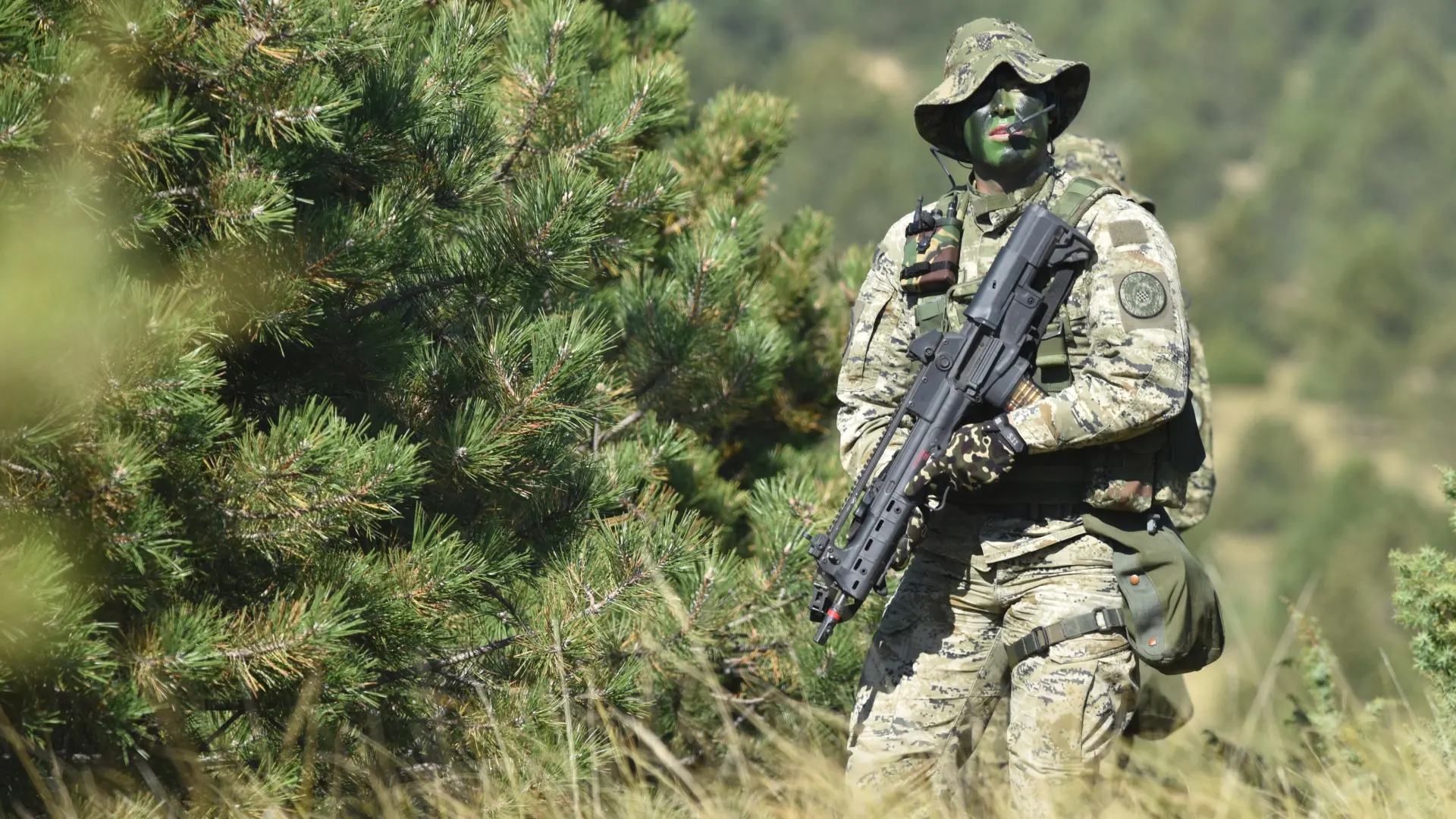 Vojnik_Oružane snage RH_Hrvatska vojska_Foto Hrvoje Jelavić Pixsell-63a9baf3bfefa.webp