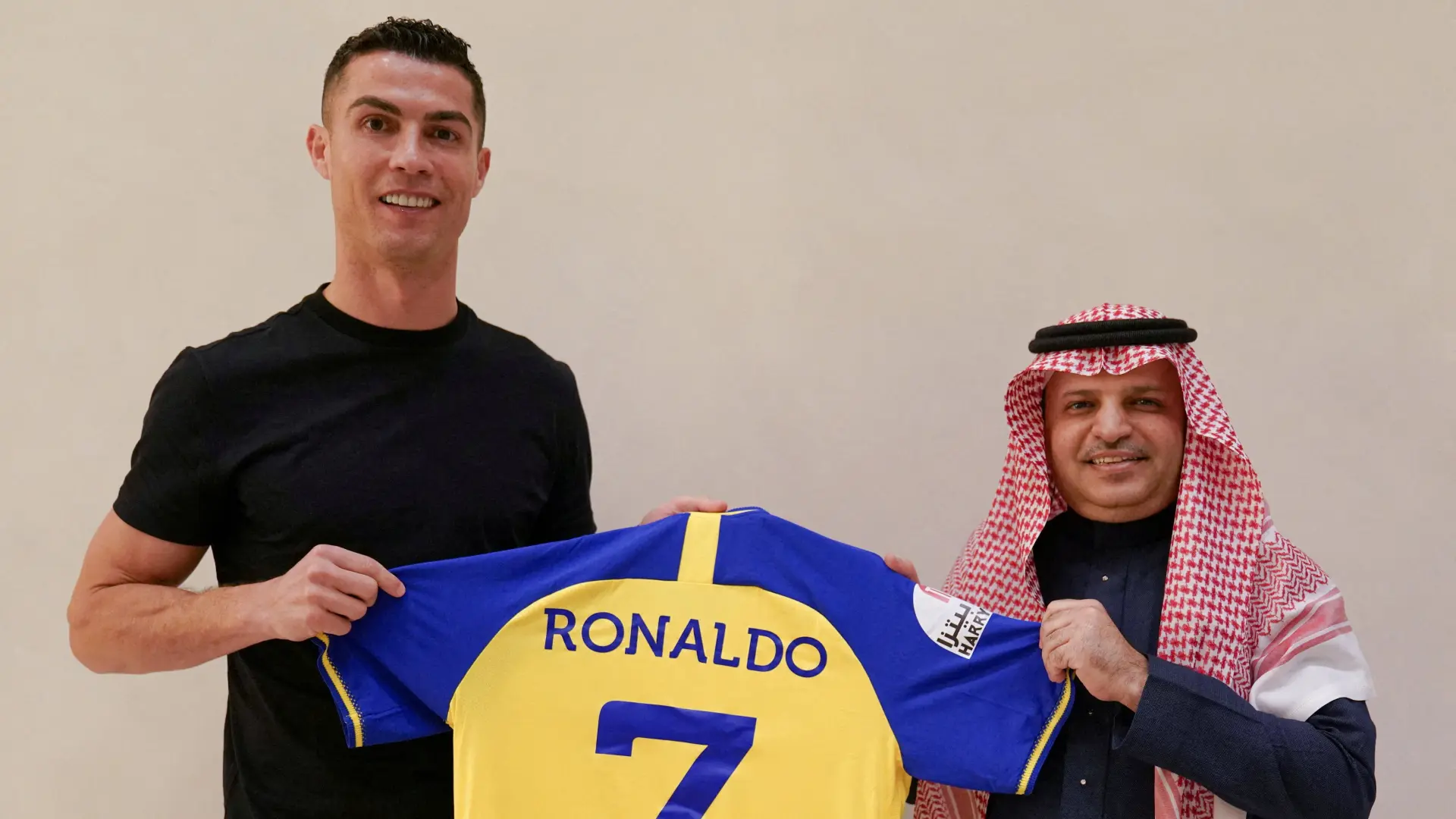 cristiano ronaldo potpis foto Reuters-63b01333a5c91.webp