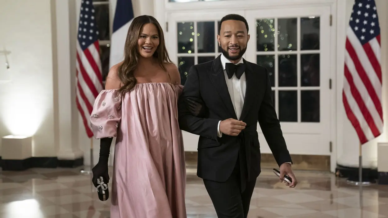 John Legend-63c52e8fb6b04.webp