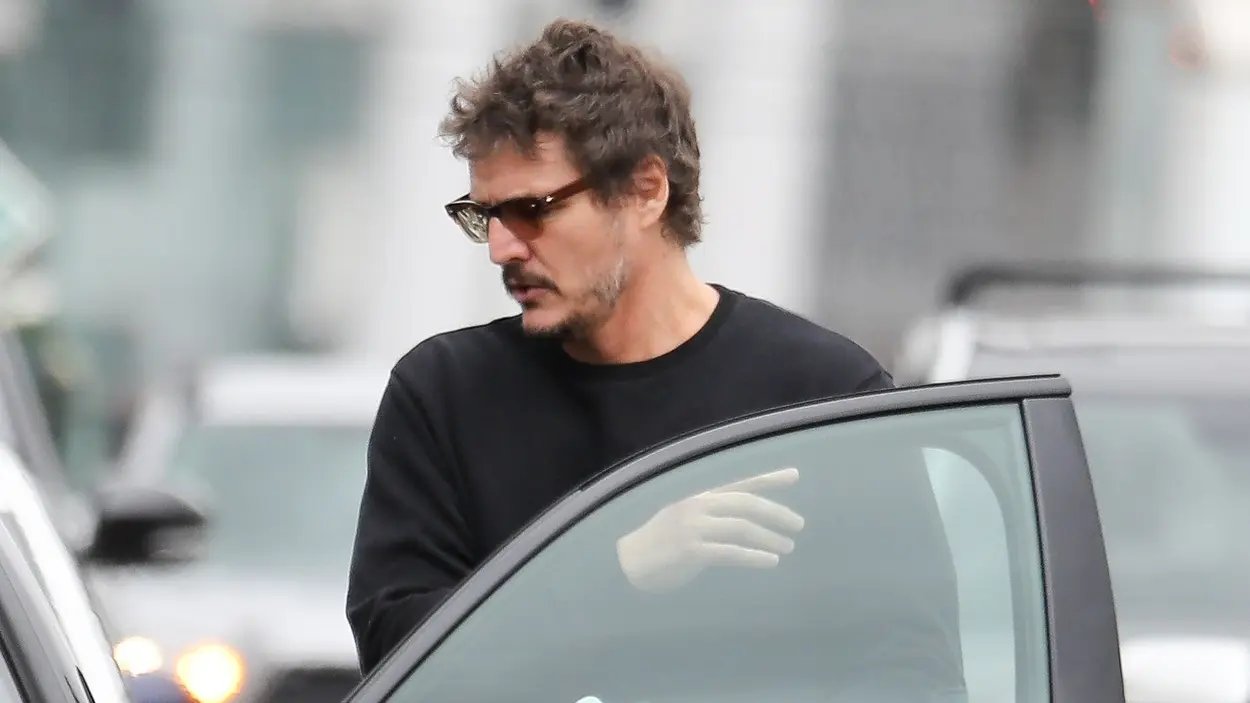 Pedro Pascal-6436bb190a356.webp