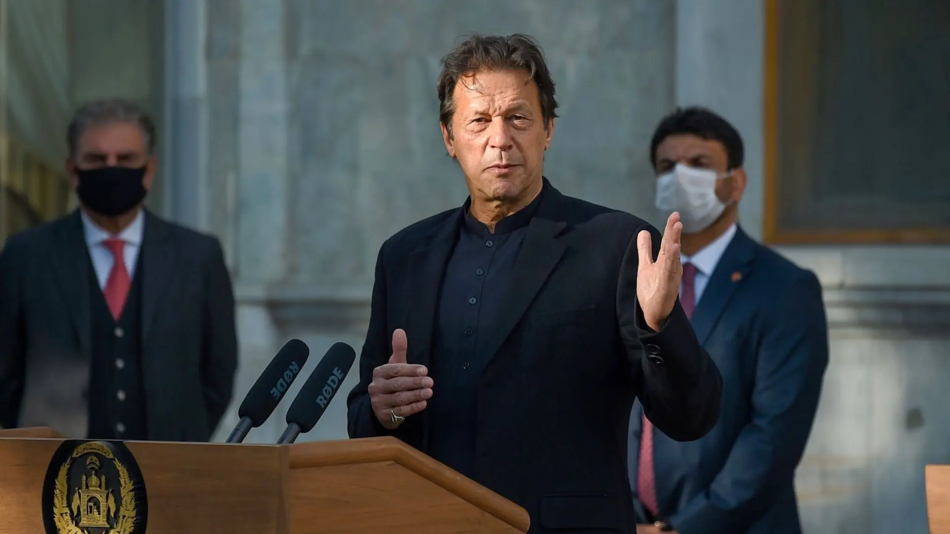 Imran Kan Pakistan shutterstock-645a1caf0a5e7.webp