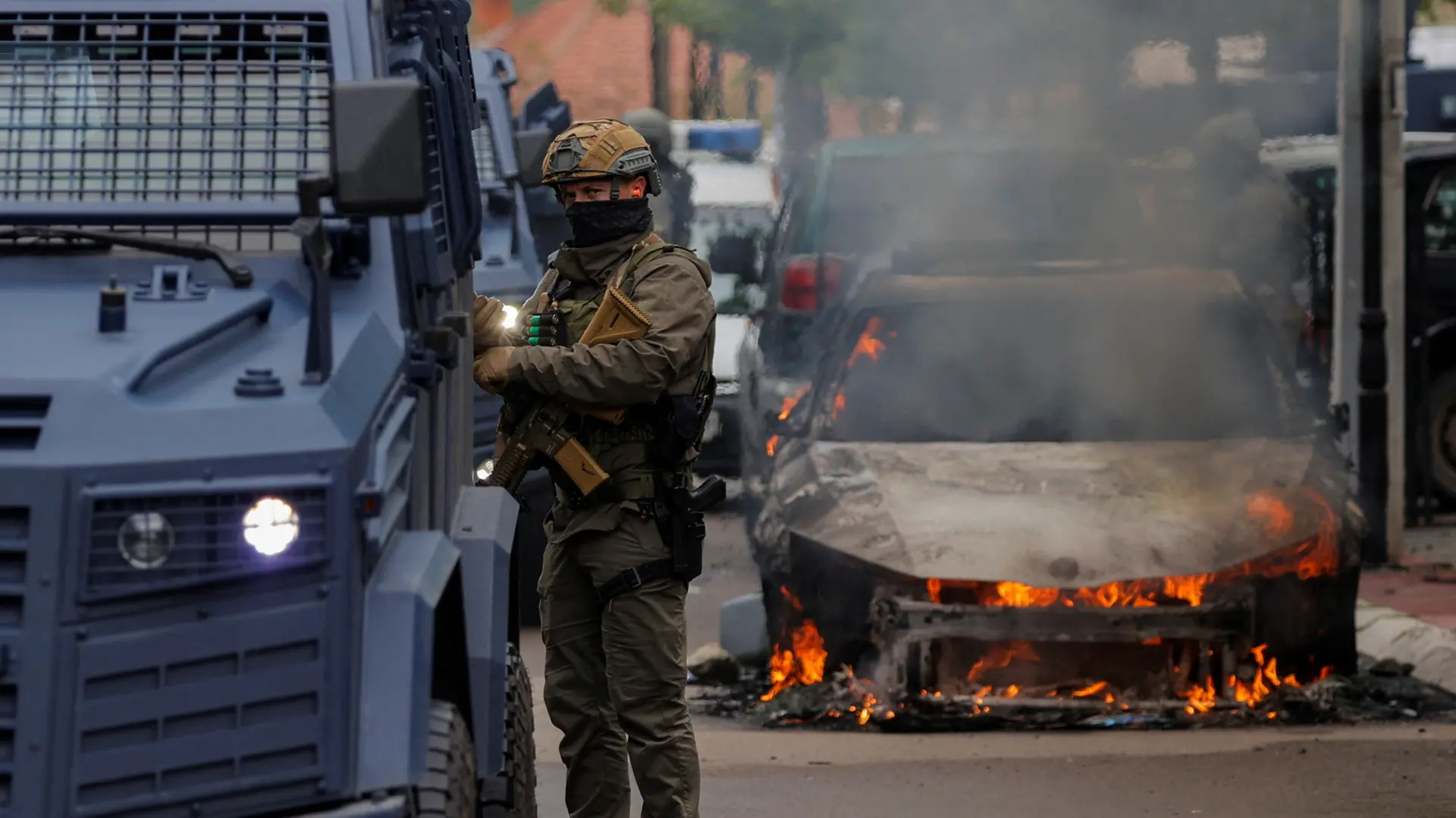 Protest Srba_Zvečan_Kosovska policija_gradonačelnici_Foto Reuters (1)-6470bd7cd3c02.webp