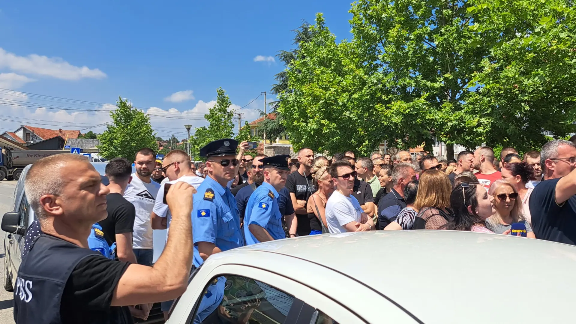 Gračanica_protest_blokada puta_hapšenje Dragiše Milenkovića_Foto Tanjug_Dopisništvo KiM-6492fa8ea8536.webp