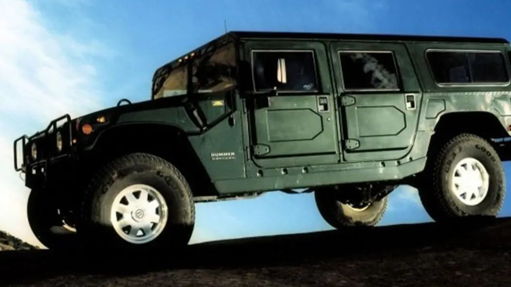 Hummer-64c4e92dbd174.webp