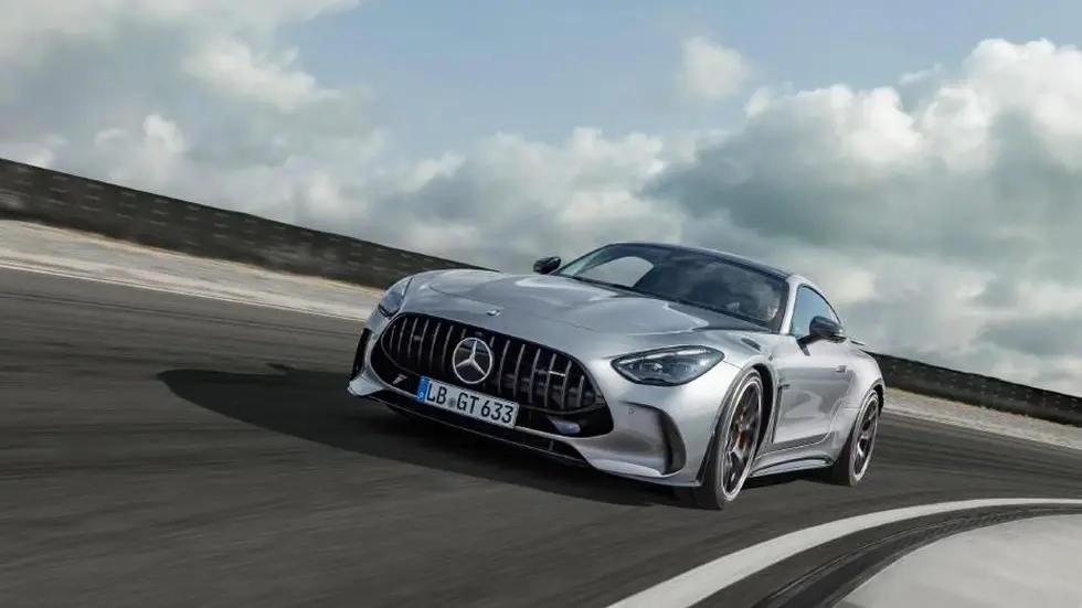 Mercedes-AMG GT Coupe_Foto Mercedes-Benz (1)-64e51685a7443.webp