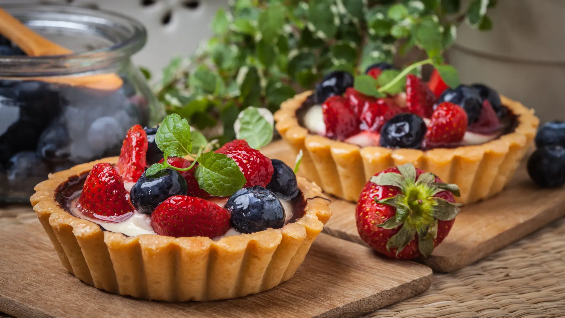 voćni tart shutterstock-64cce1a8c3b1e.webp