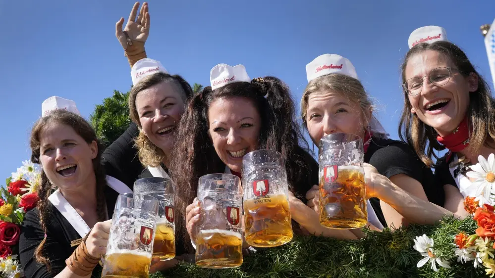 OKTOBERFEST_2-6505b9a912697.webp