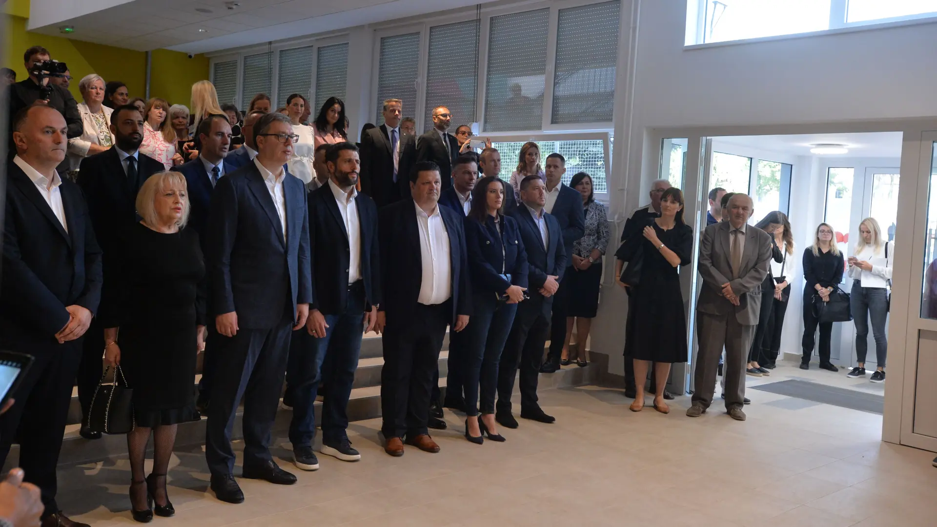 Tan2023-09-0108311384_0 aleksandar vucic aleksandar šapic slavica djukic dejanovic oš svetislav golubović mitraljeta foto zoran zestic-64f1870fbd148.webp