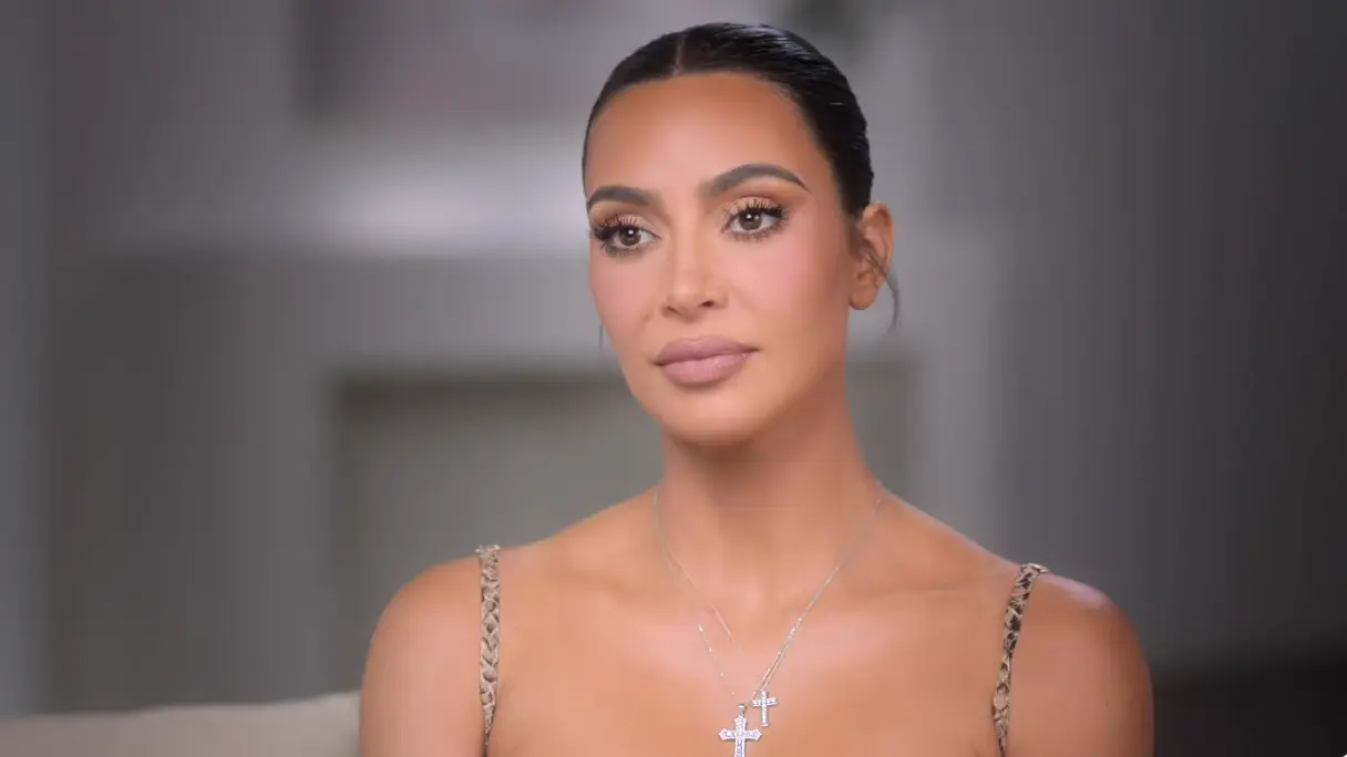 Kim Kardašijan Youtube printscreen Hulu-651e8f217f0d2.webp