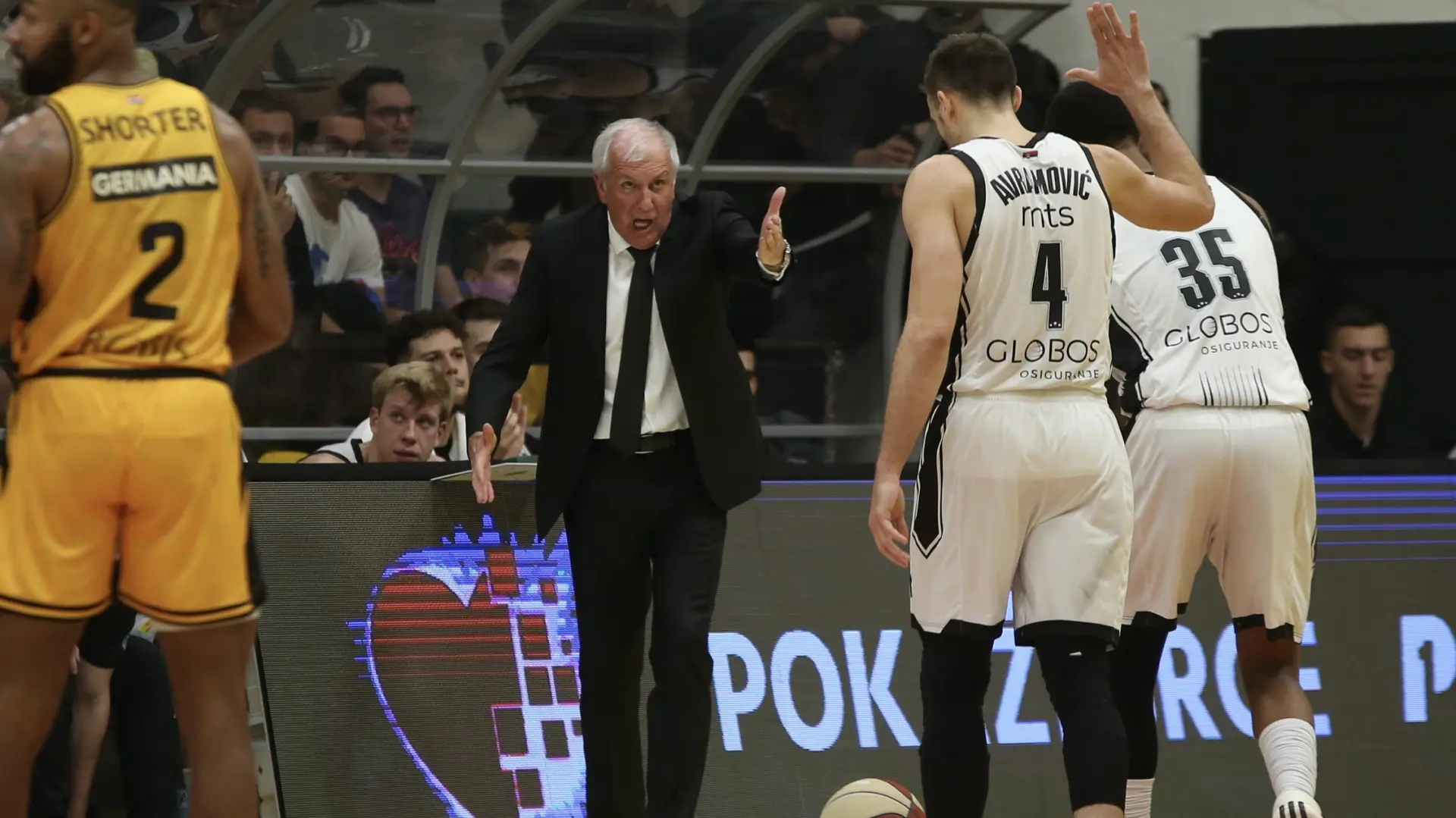 željko obradović, kk split - kk partizan, aba liga - foto split ivica cavka-6547ea44e4157.webp