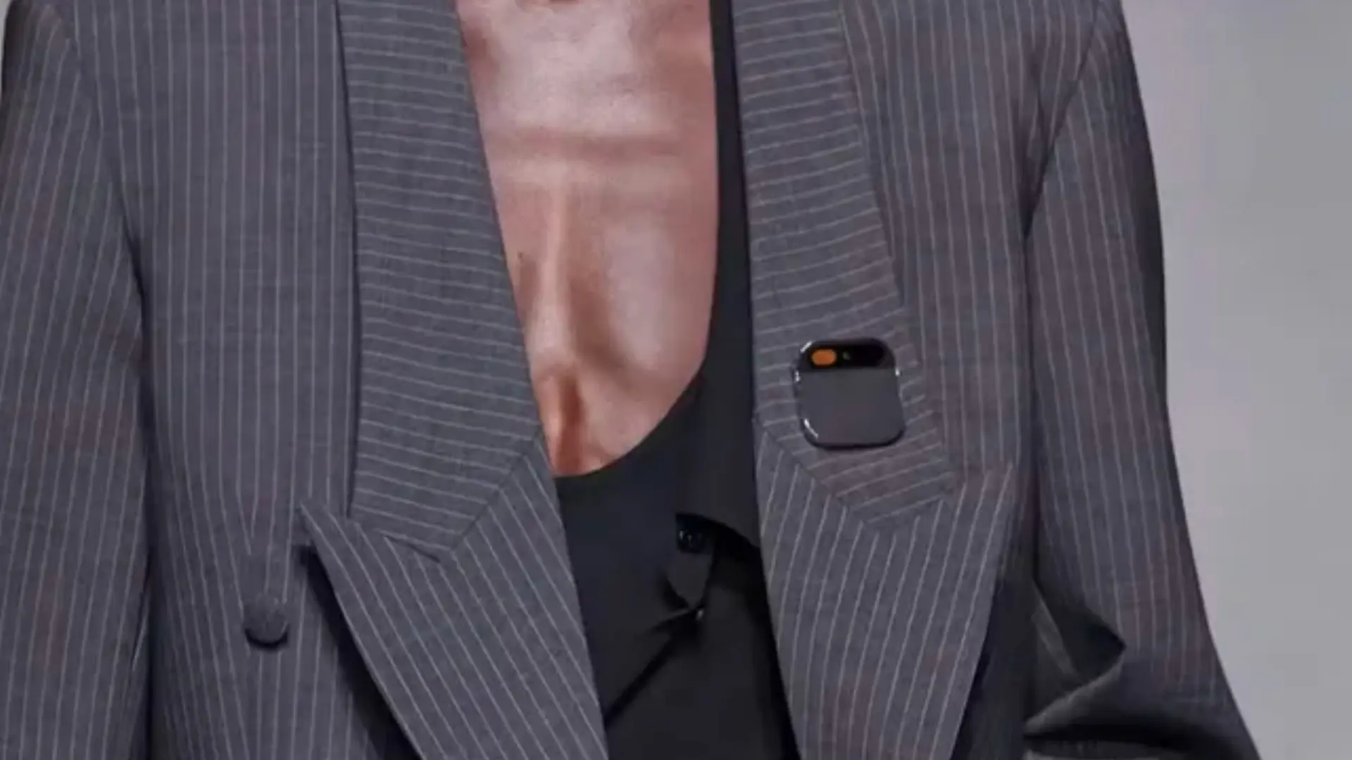 humane AI Pin promo-654d462e431c8.webp