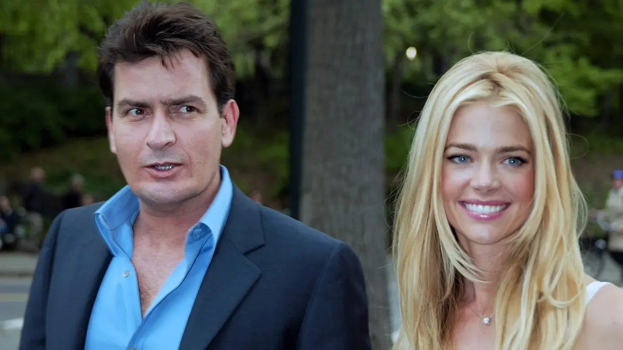 profimedia-0266626787 Denise Richards and Charlie Sheen Deniz Ričards i Čarli Šin-654ca462d3555.webp