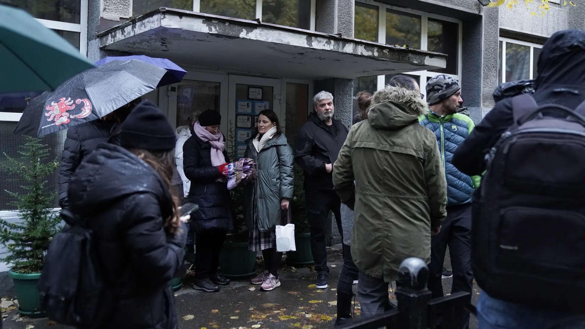 roditelji dece ubijene u oš vladislav ribnikar, protest 29 nov 2023 - foto Tanjug Strahinja Aćimović (3)-6567095b11e5d.webp