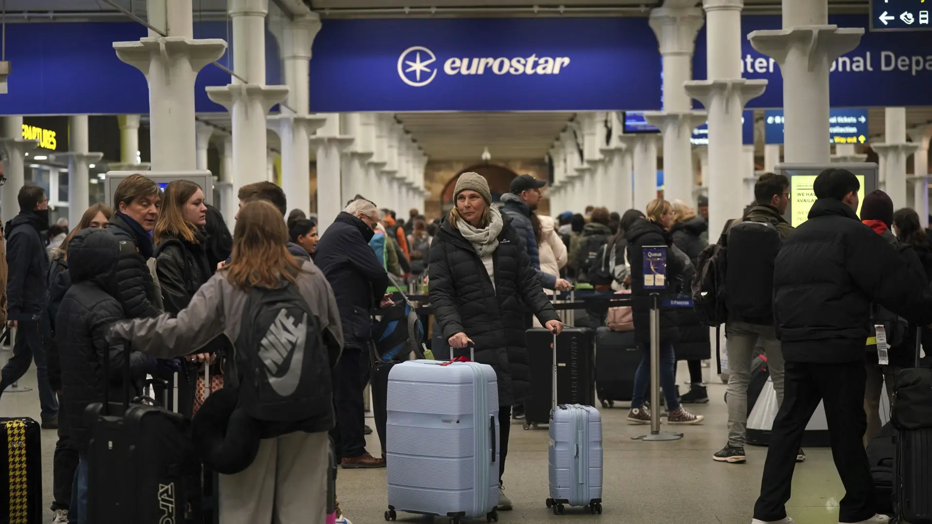 železnička stanica sent pankras, eurostar, jurostar, 31 dec 2023 - foto Yui Mok PA via AP Tanjug (2)-65913152d5c43.webp