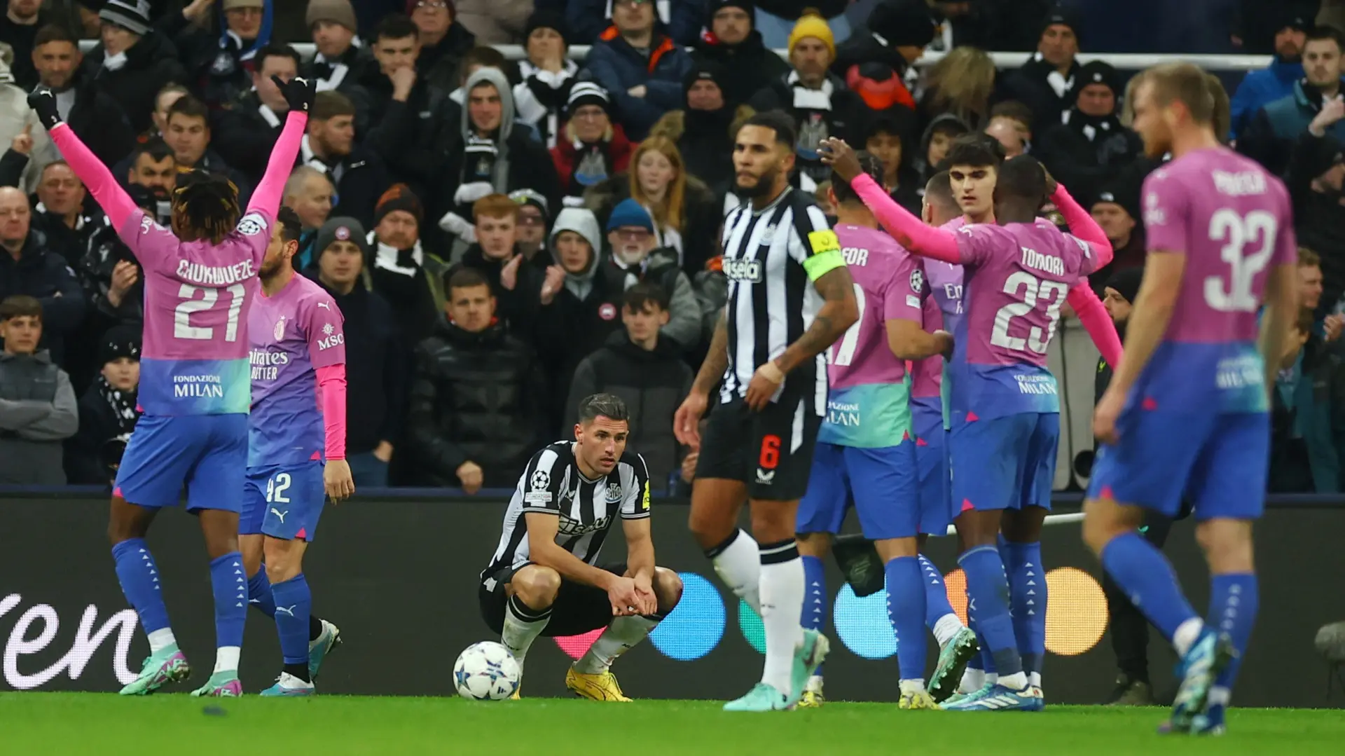 Newcastle United_AC Milan_foto_reuters-657a29a2a91f4.webp