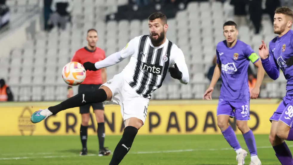 fk partizan fk grafičar foto fk partizan-65720520655ff.webp