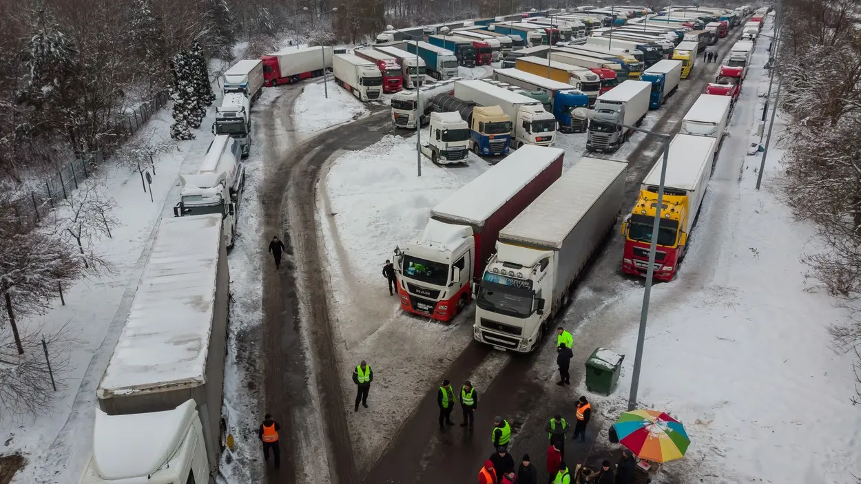 ukrajinski prevoznici na granici sa poljskom, ukrajinsko-poljska granica, 5 dec 2023 - profimedia-658ada13d4db4.webp