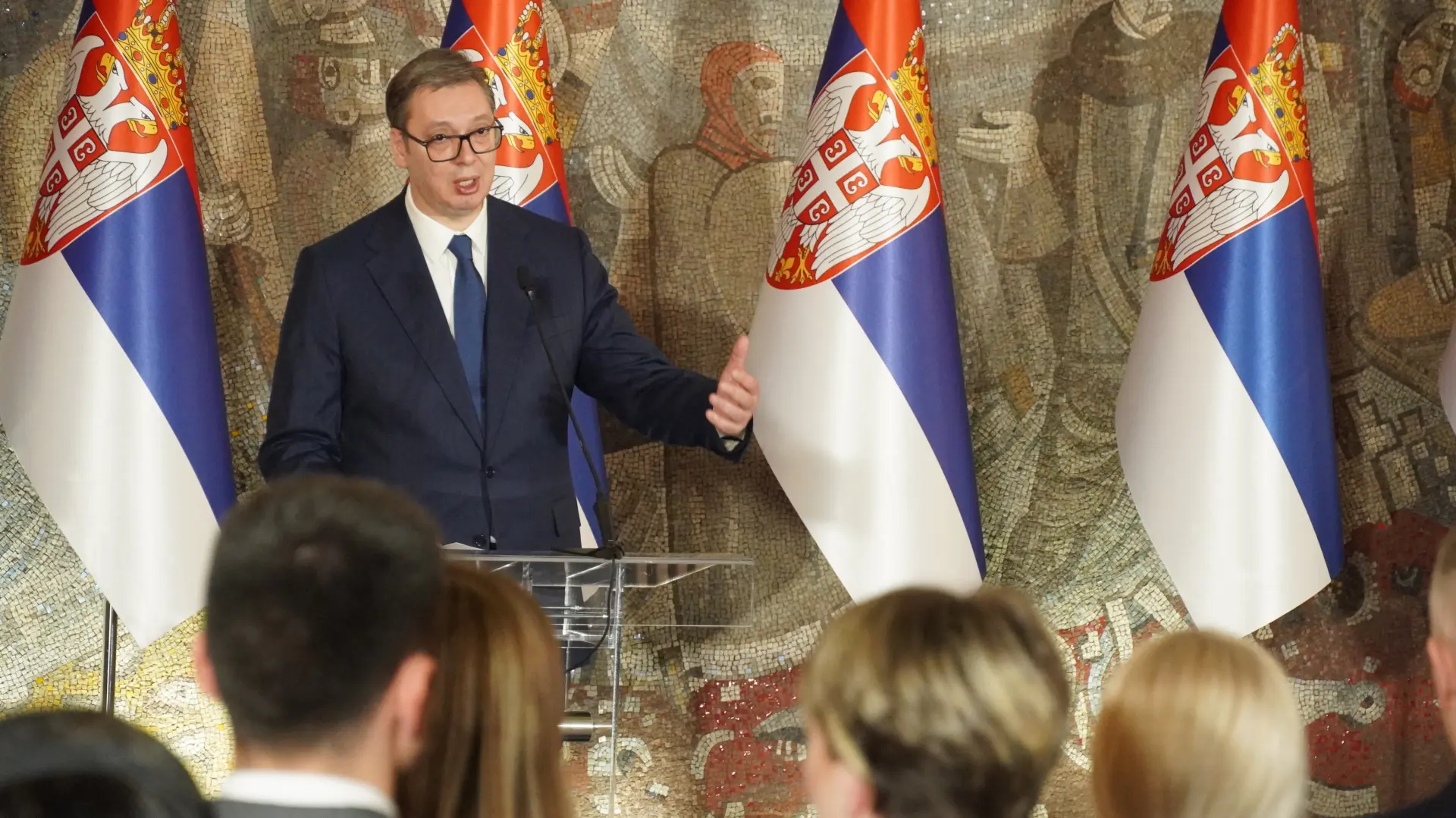 vučić vladimir šporičić tanjug (4)-658c6552df9ba.webp