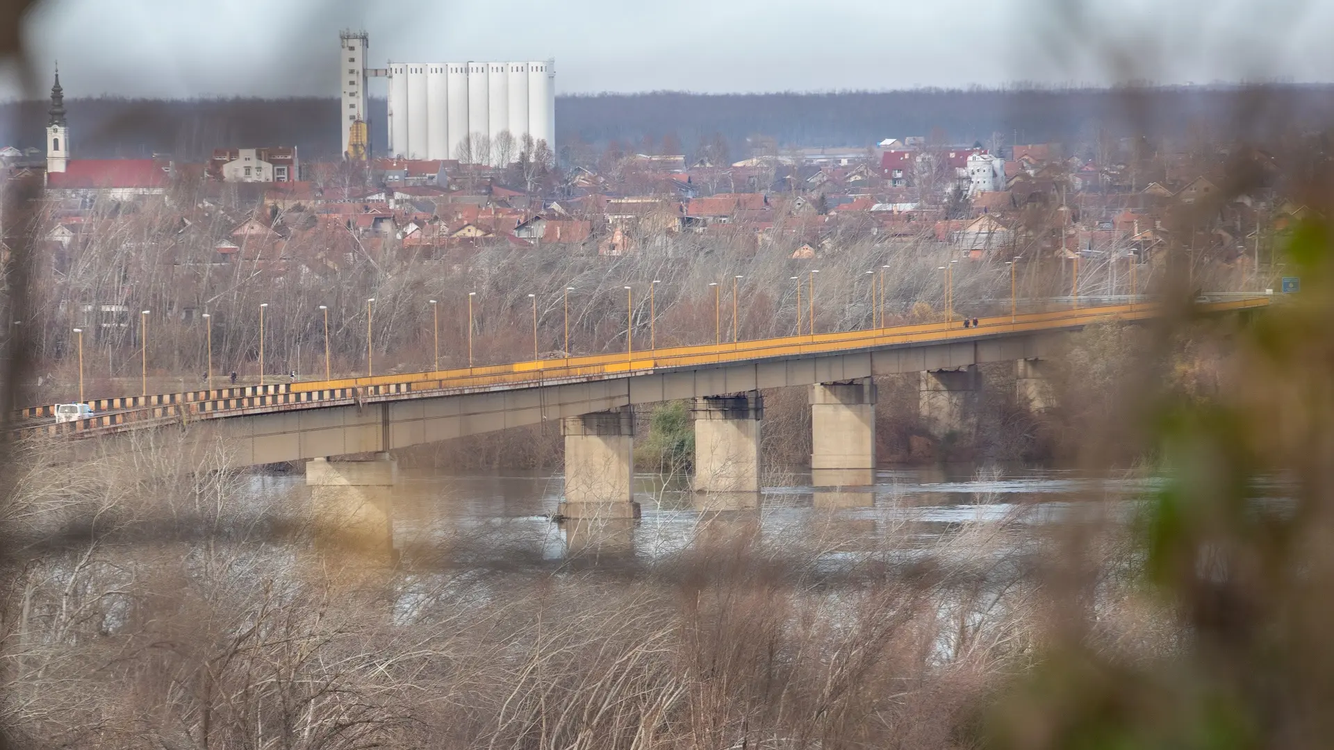 ilok, granica sa srbijom kod bačke palanke, brod udario u stub, barža potonula - 5 jan 2024 - foto Borna Jaksic Pixsell (1)-6598fca9c0b4c.webp