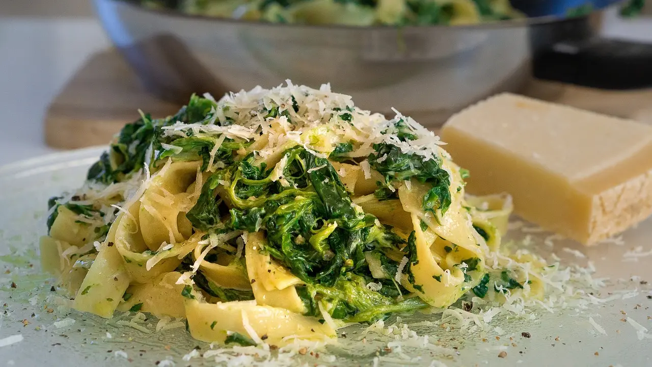 spanać, pasta sa spanaćem, pixabay-65a95245c9b4e.webp