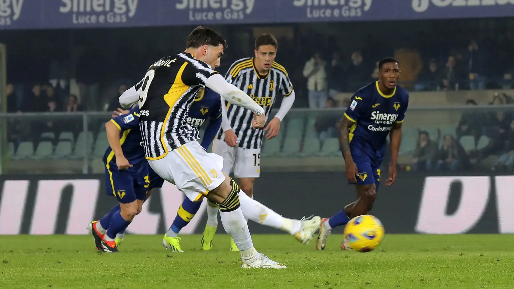 fk juventus, fk verona, serija a - dušan vlahović, 17 feb 2024 - profimedia-65d106193a320.webp