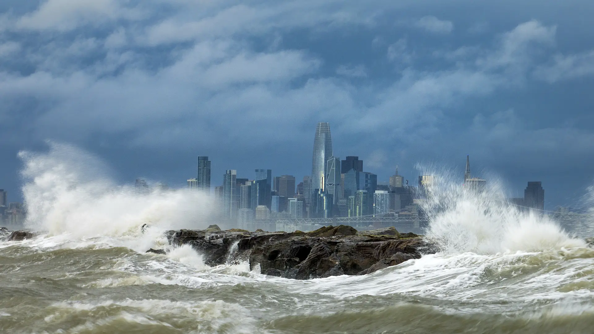 kalifornija nevreme AP PhotoNoah Berger via Tanjug-65bfcd7e769fa.webp