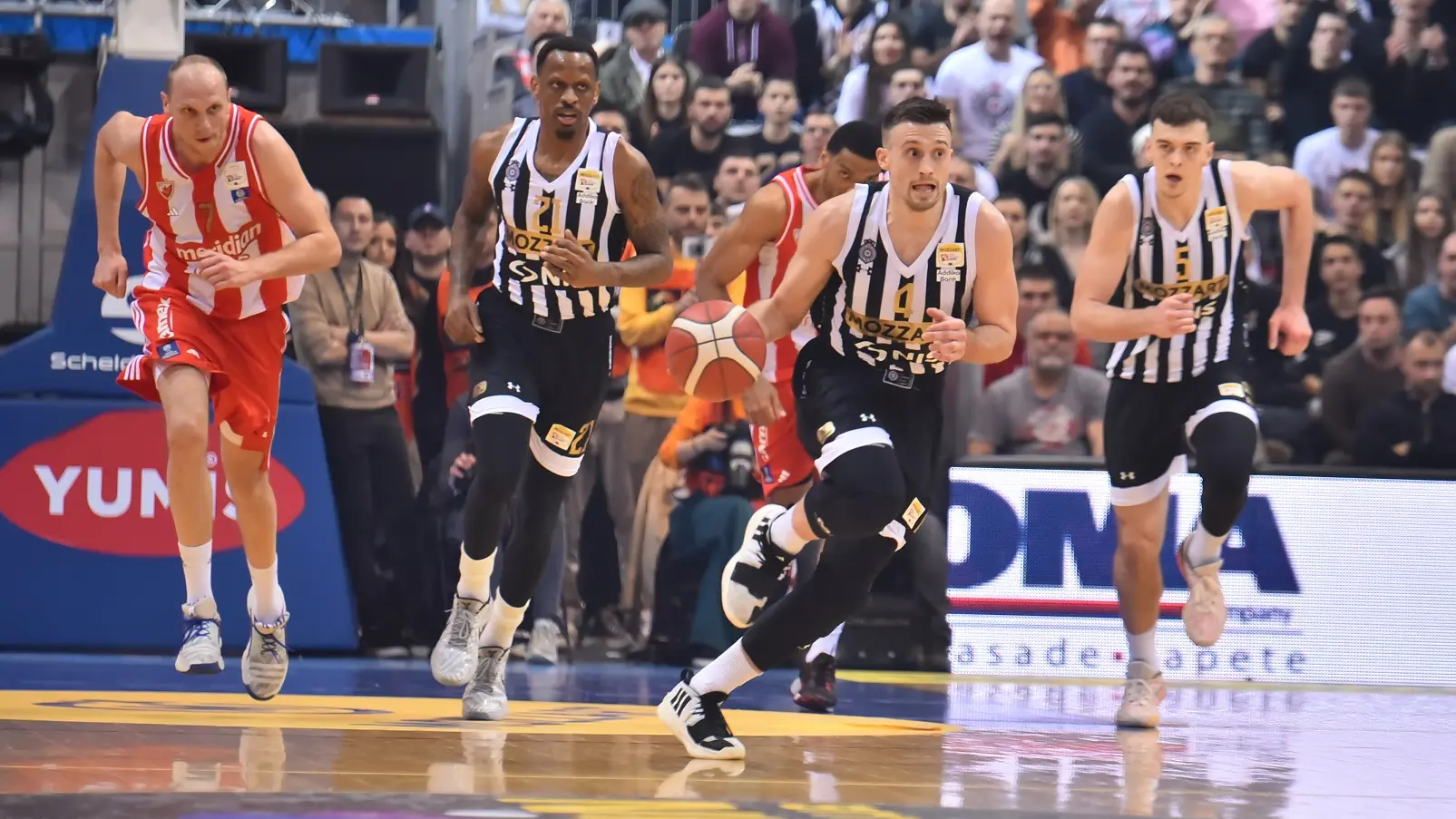 kk partizan, kk crvena zvezda, finale kupa radivoja koraća, aleksa avramović, večiti derbi, 17 feb 2024 - foto Tanjug Dimitrije Nikolić (2)-65d1265d4d240.webp