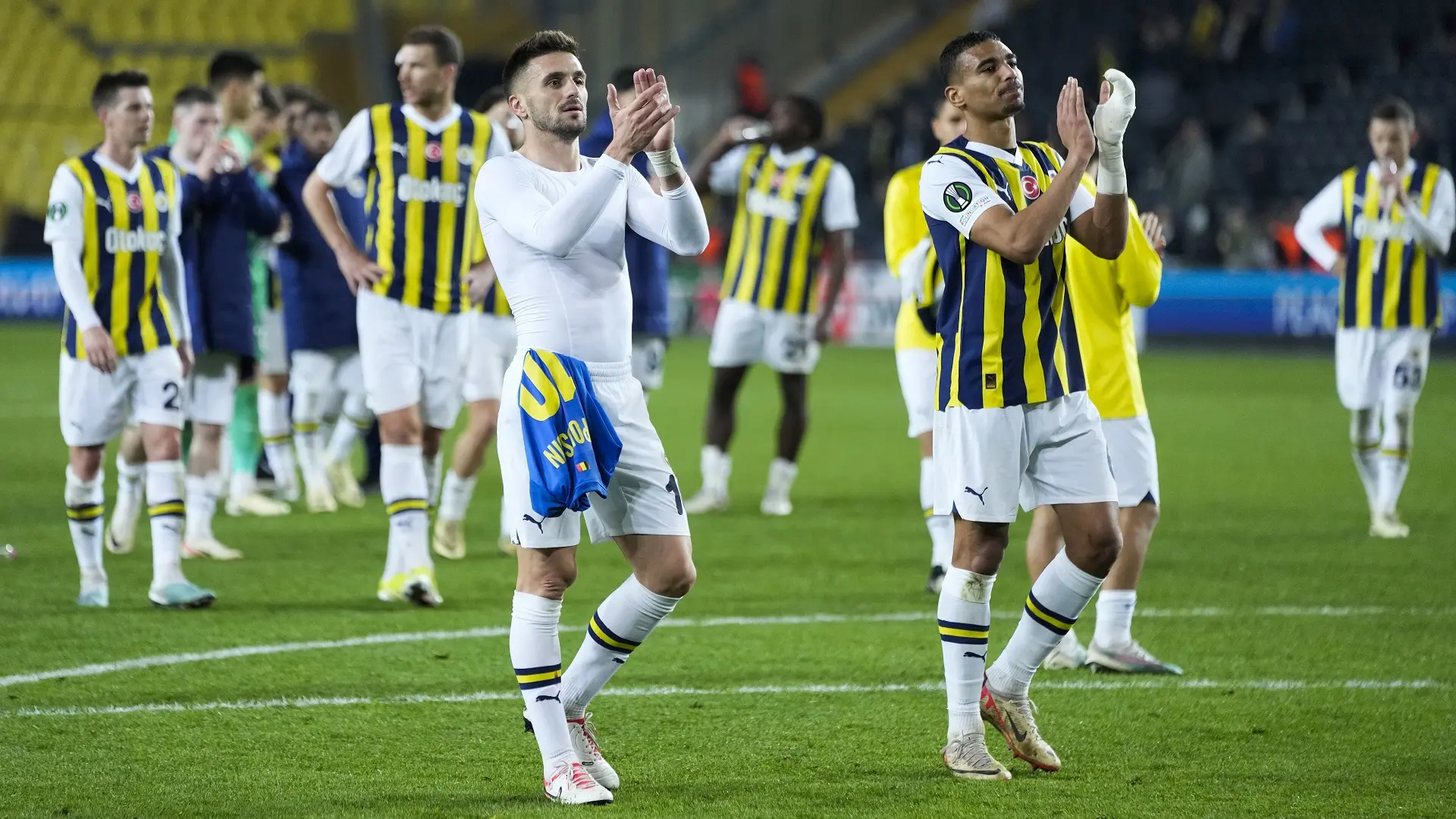 Dušan Tadić Fenerbahce-65f364170cfec.webp