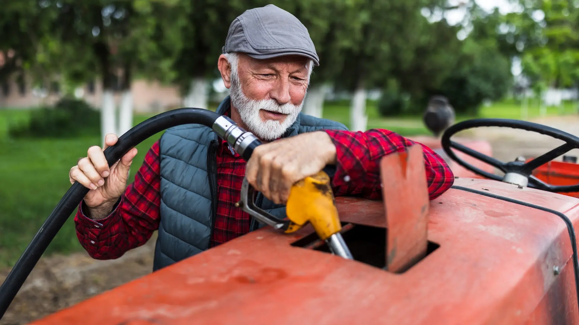 traktor, gorivo, poljoprivrednik, dizel, poljoprivreda - shutterstock-65f3306987805.webp