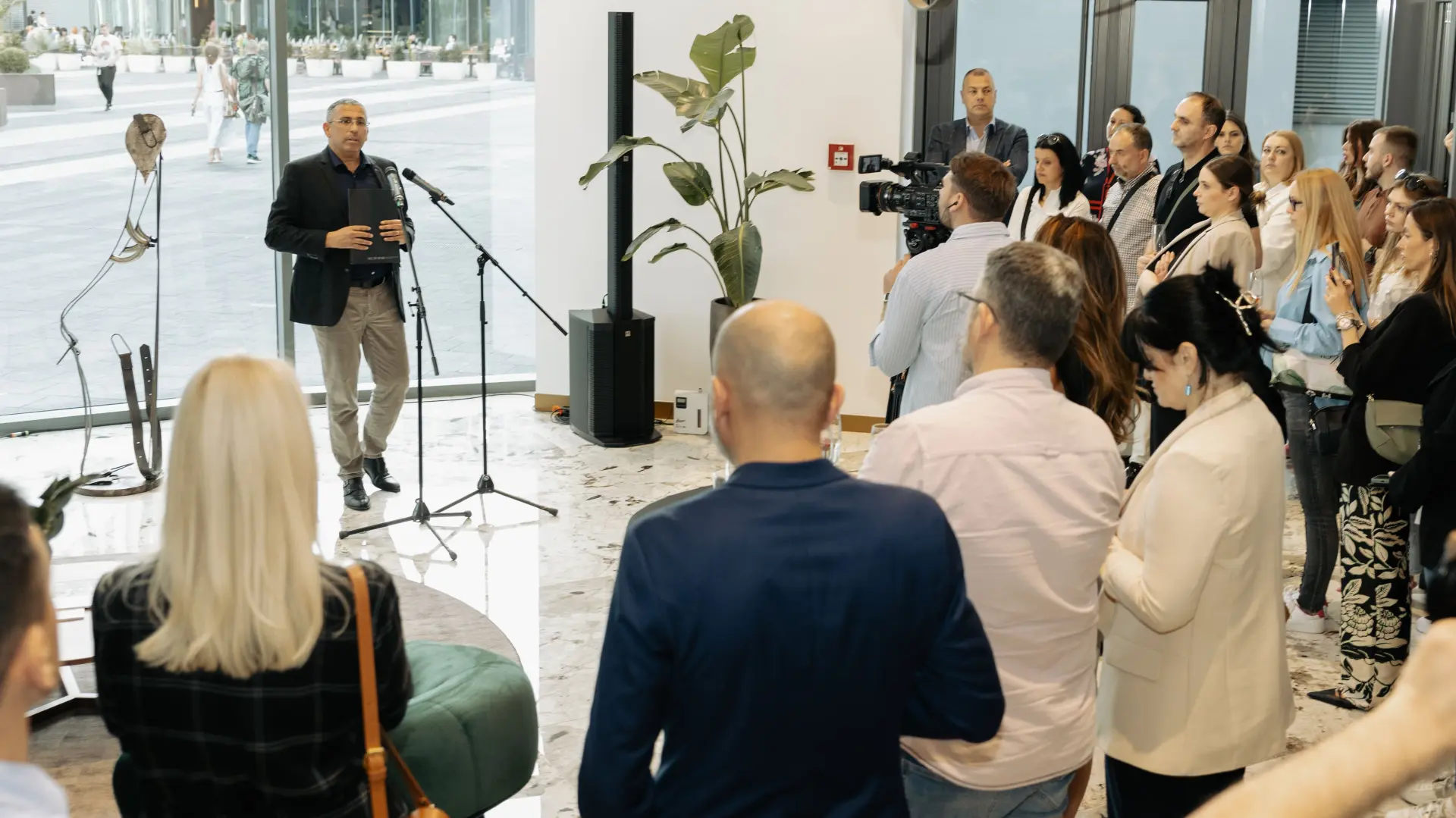 011A7170 (1)-6617f82ebf784.webp