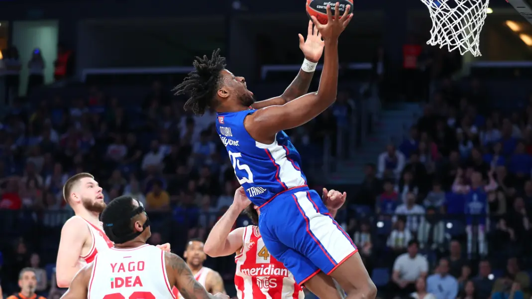 košarka zvezda efes x@AnadoluEfesSK-66183d093d027.webp