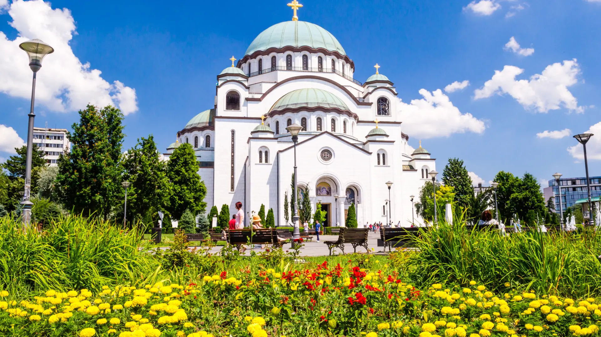 beograd hram svetog save shutterstock-66477e1f530a2.webp