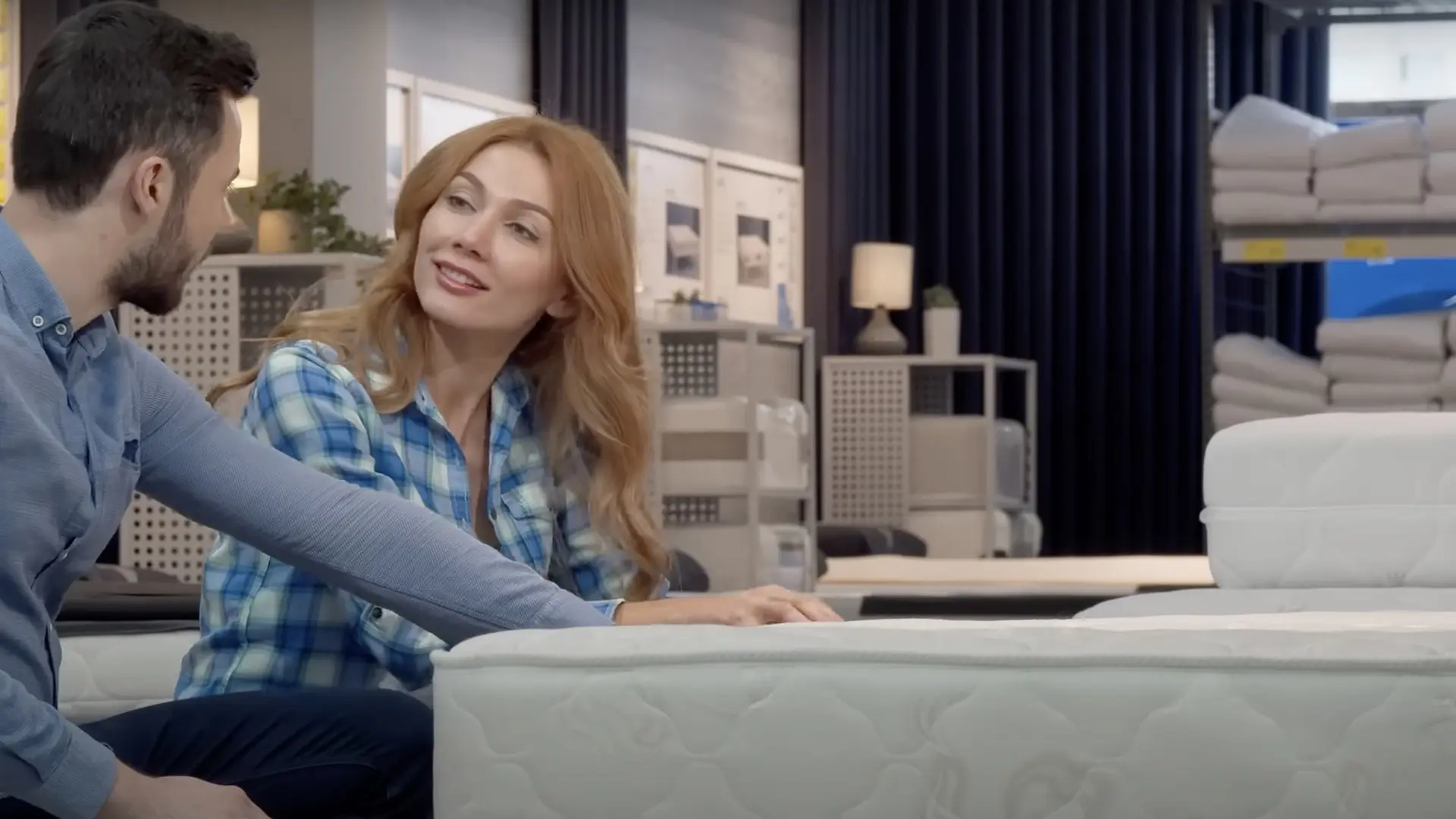 ljubavni par, brak, kupovina, salon nameštaja, supruga, pixabay-663f3ed67c173.webp