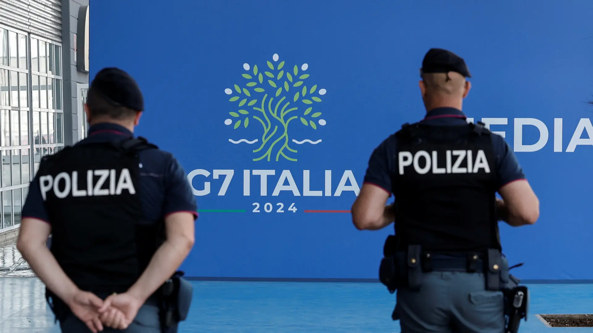 2024-06-12T105602Z_118782439_RC2M98APSKZD_RTRMADP_3_G7-SUMMIT-PREPARATIONS samit G7 italija reuters-666aa6c61b74f.webp