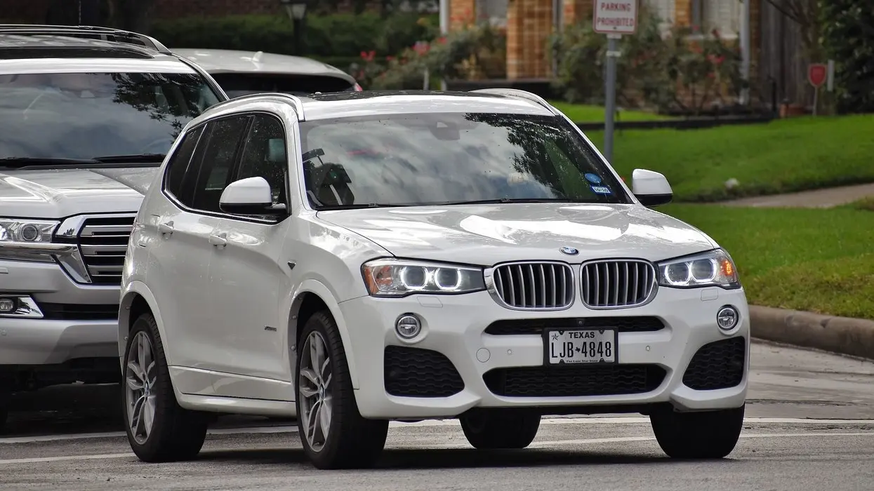 bmw x 5-6677d305a3e4e.webp