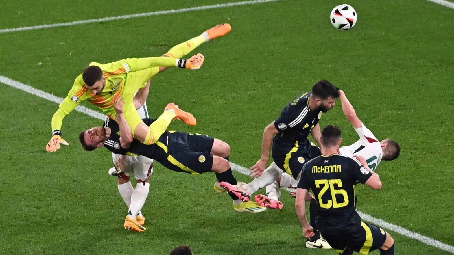 euro 2024 - fudbalska reprezentacija škotske mađarske, barnabas varga - 23 jun 2024 - foto Reuters (2)-6678885c54756.webp