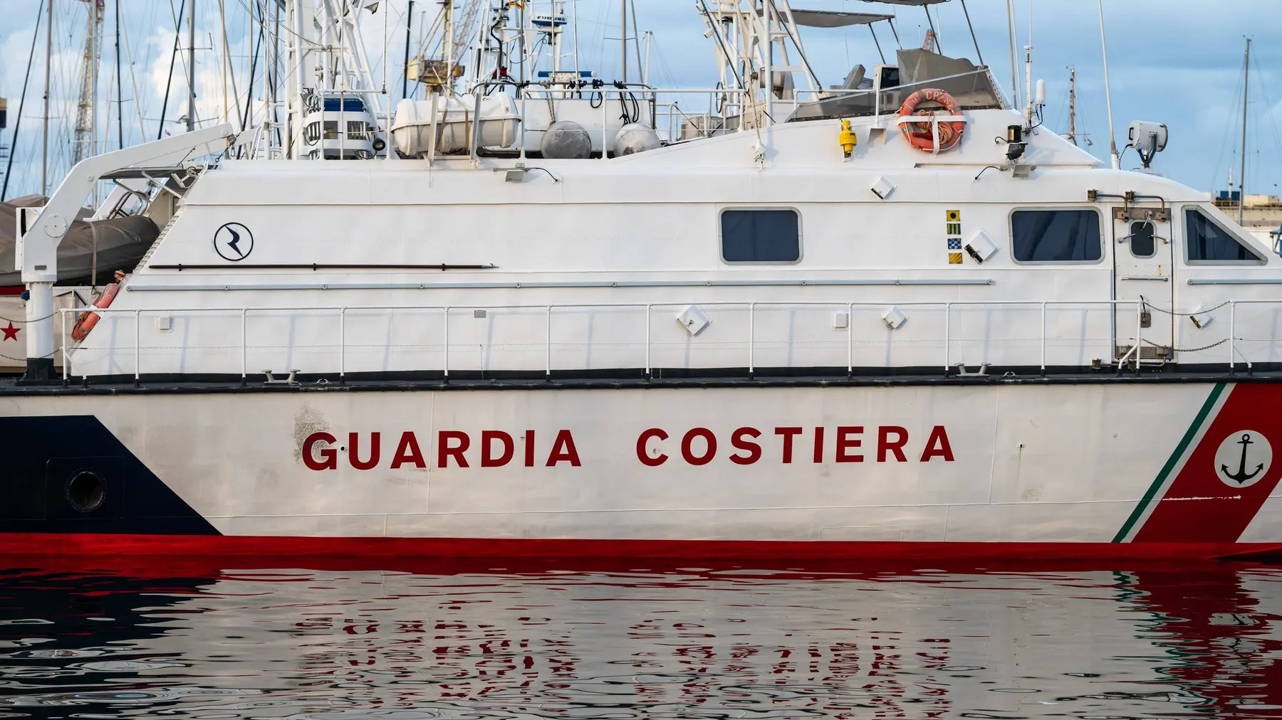 italijanska obalska straža, 14 dec 2023 - profimedia-6669ec0a3fea3.webp
