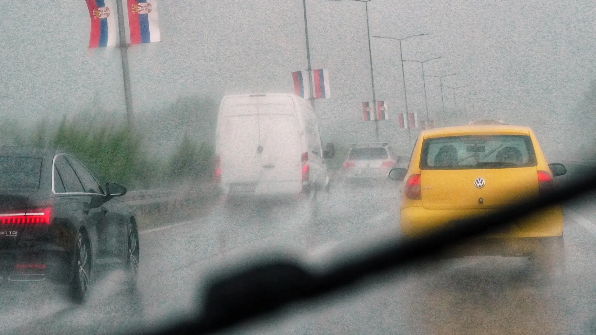 nevreme, vreme u beogradu, kiša, pljusak -  11 jun 2024 - TANJUG VLADIMIR ŠPORČIĆ-667d86c6a7a08.webp