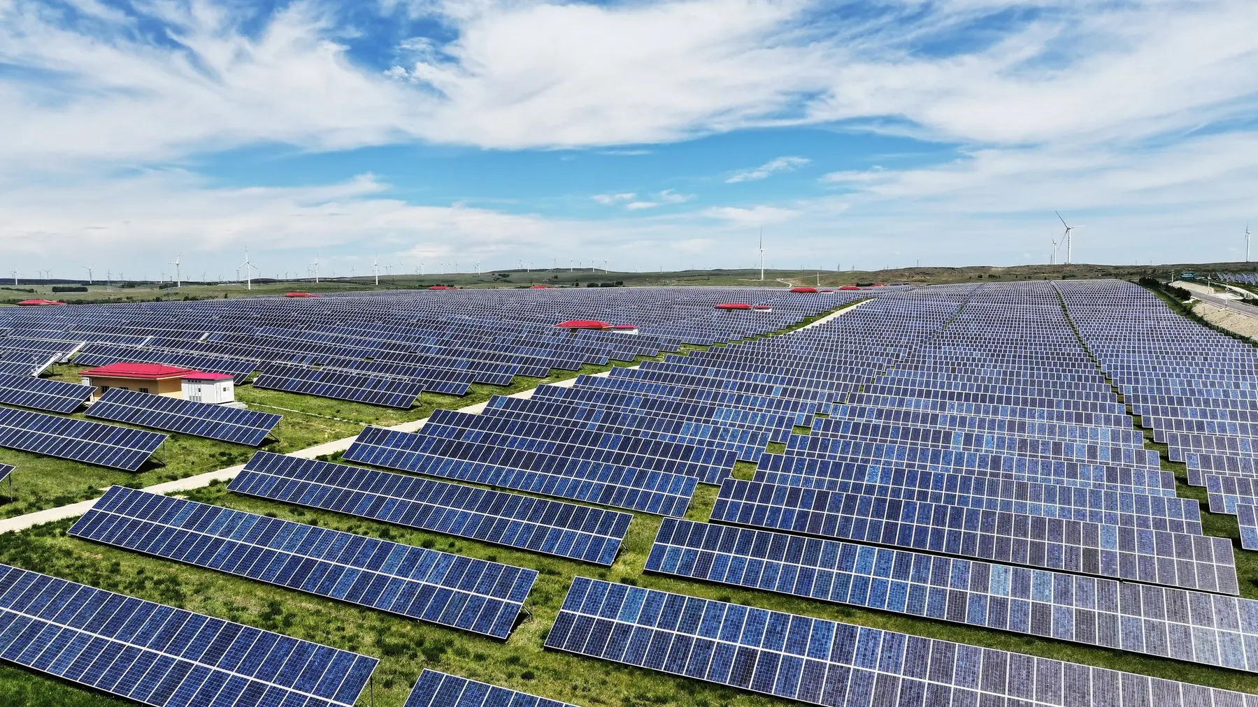 solarna elektrana u kini, provincija hebei, kina, 10 jun 2024 - profimedia-6669ac3725074.webp