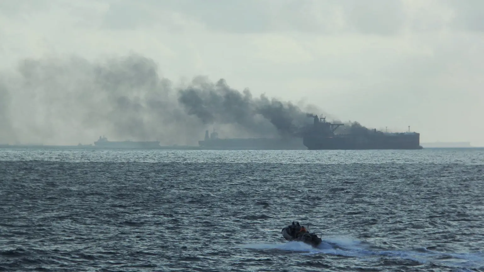 Sudarila se dva tankera kod obale Singapura, singapur, tanker, tankeri - 19 jul 2024 - foto Reuters-669aa5981669f.webp