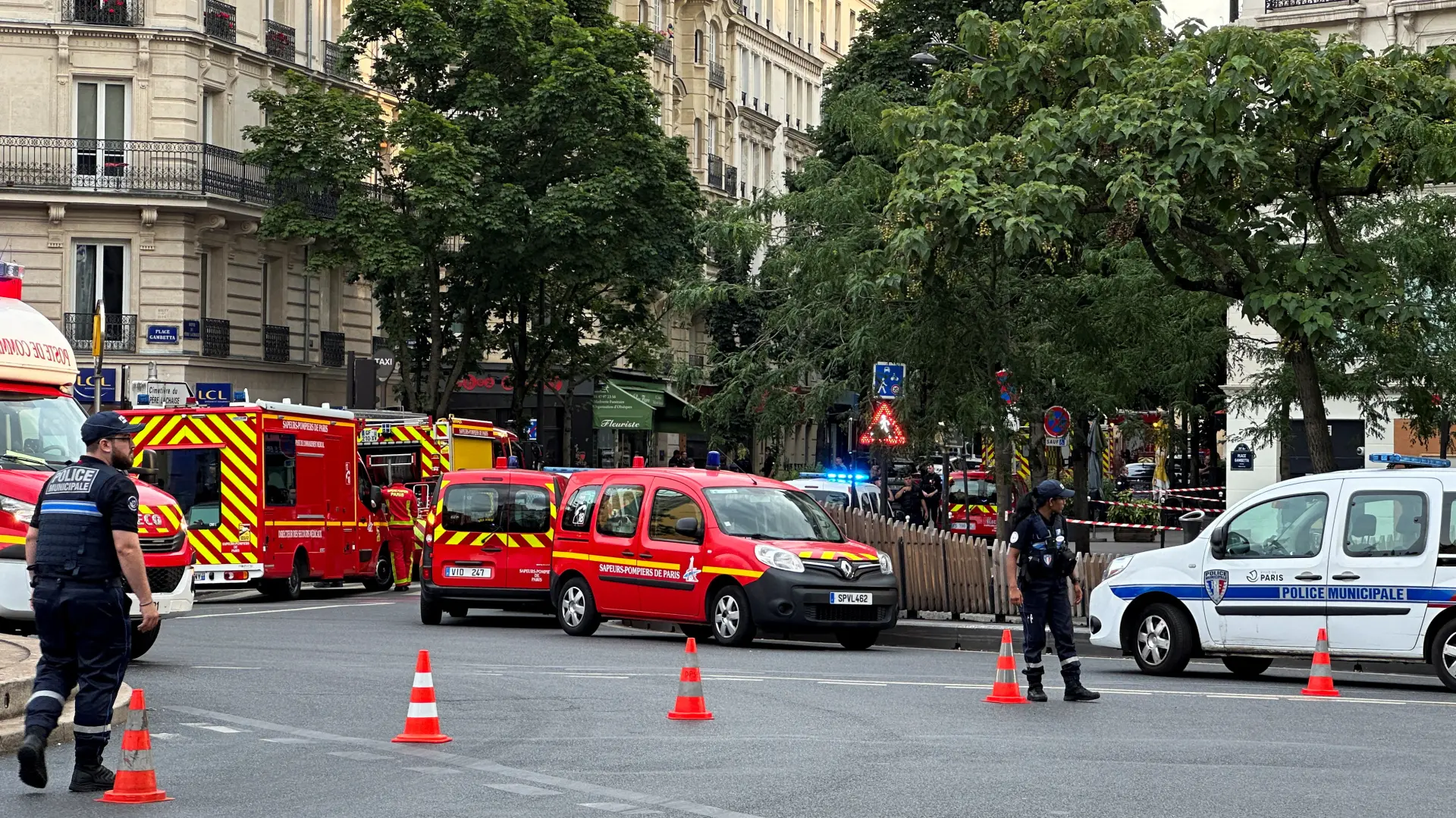 francuska policija pariz automobil nesreća reuters-669820645faf7.webp